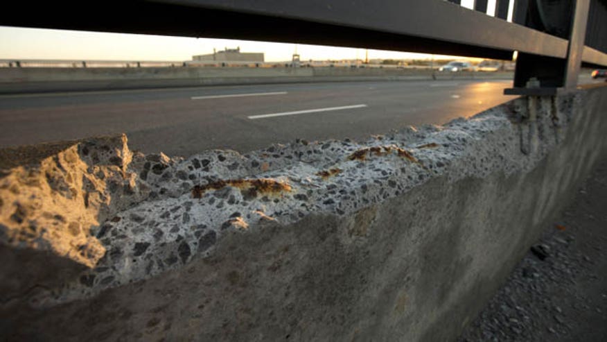 APTOPIX Bridge Safety_Cham.jpg
